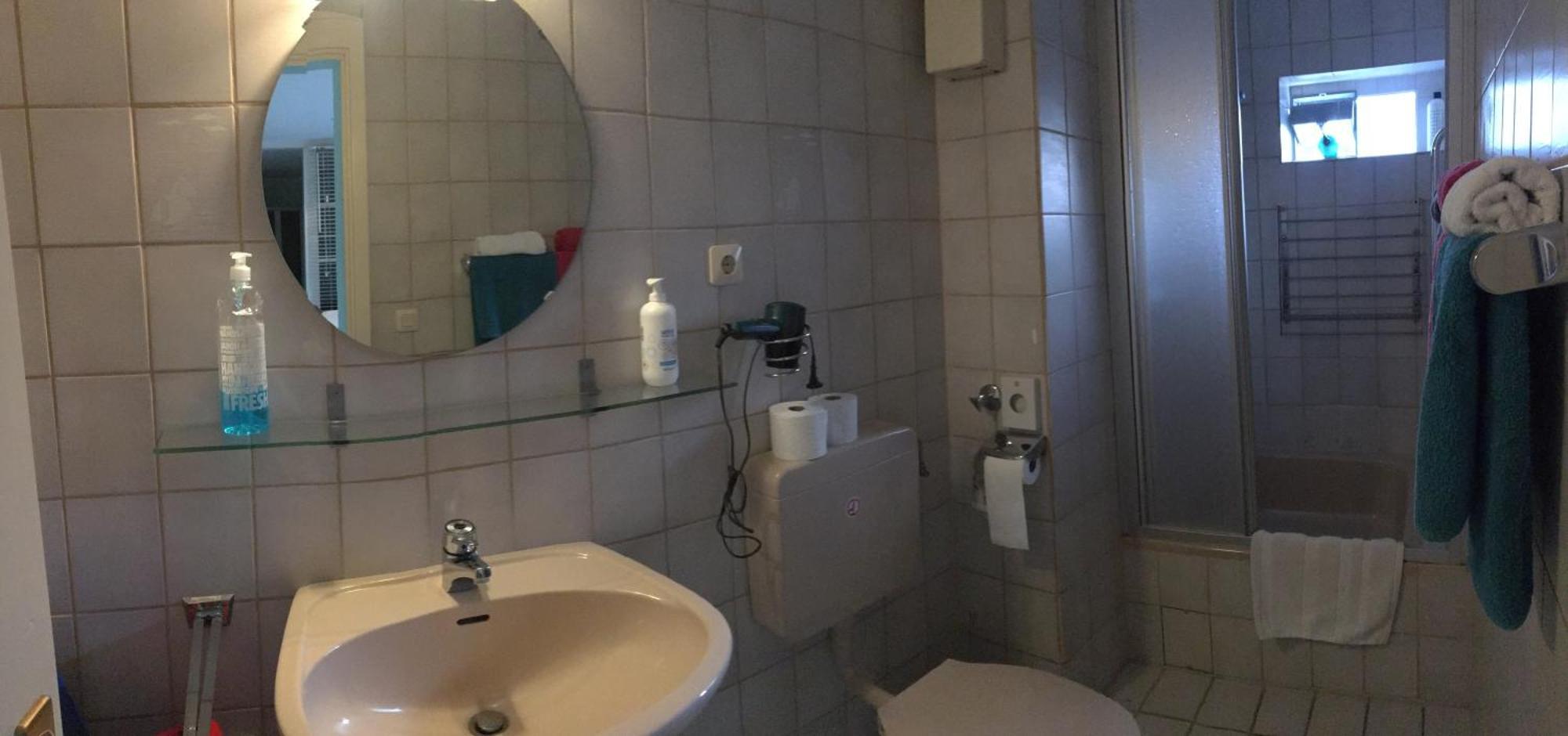 Dormitorium Kaarst Wohnraum Auf Zeit Hostel Bagian luar foto