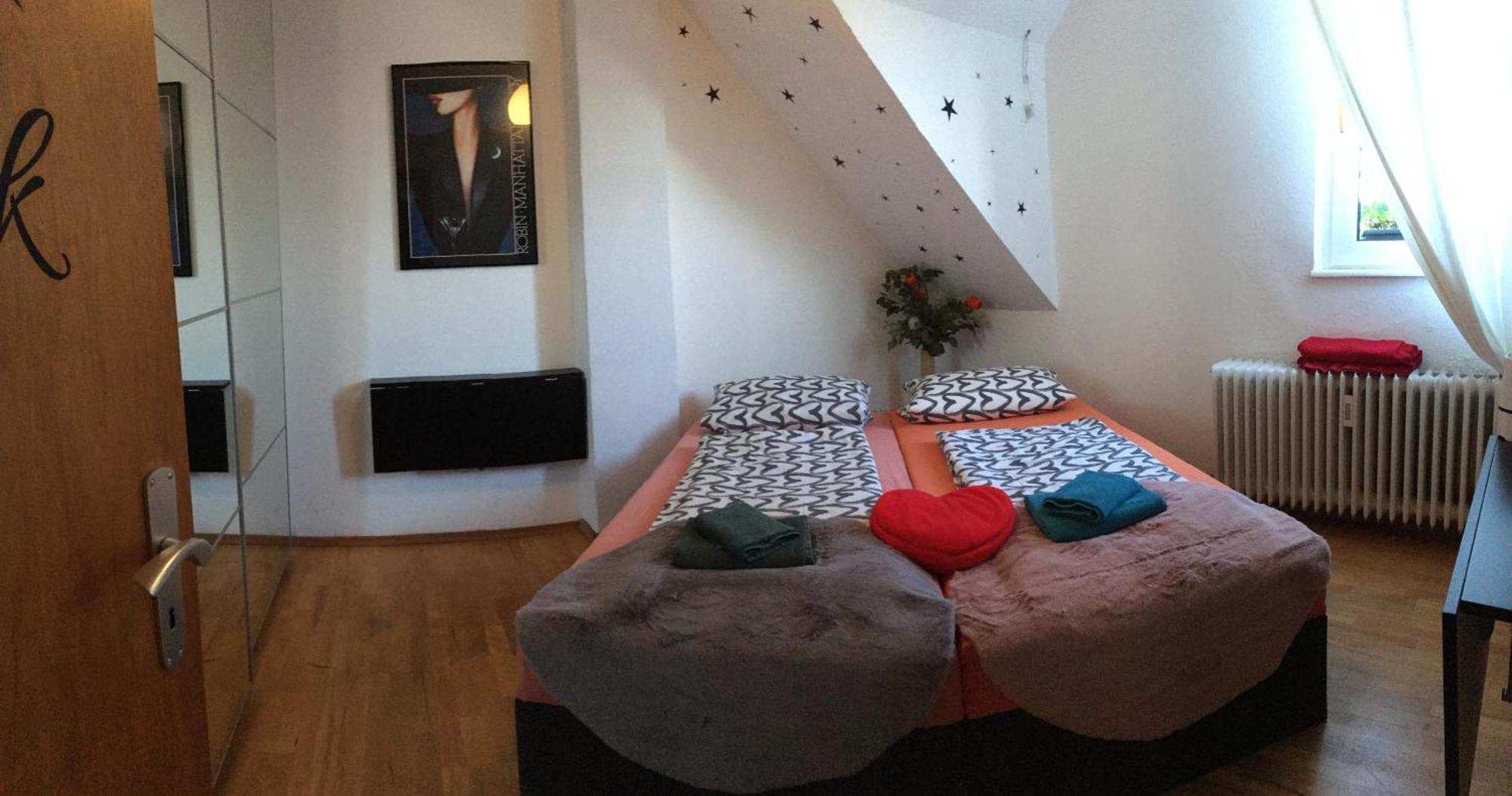 Dormitorium Kaarst Wohnraum Auf Zeit Hostel Bagian luar foto